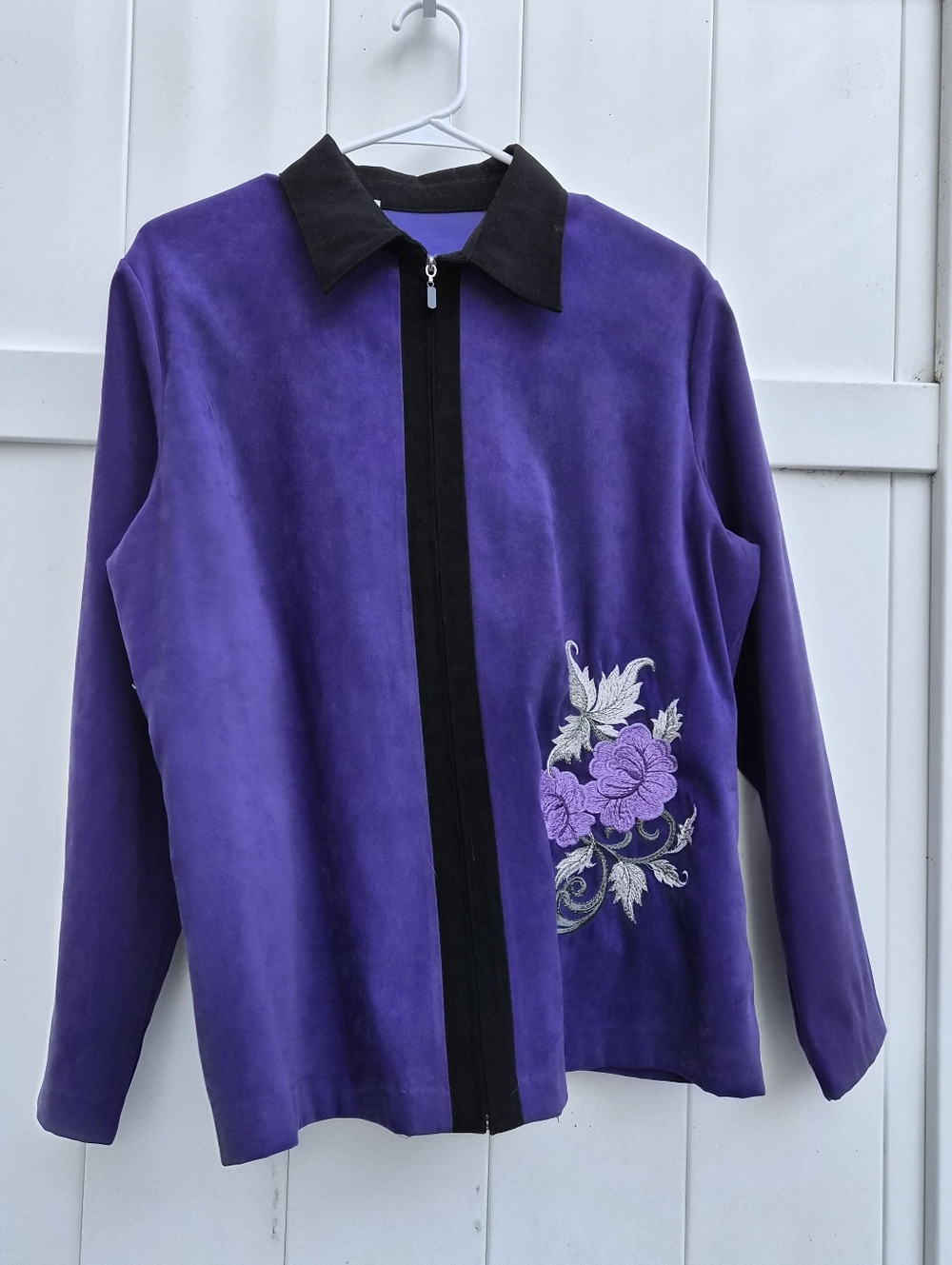 Purple Faux Suede Embroidered Jacket Zip Front Floral Boutique Style Womens Med